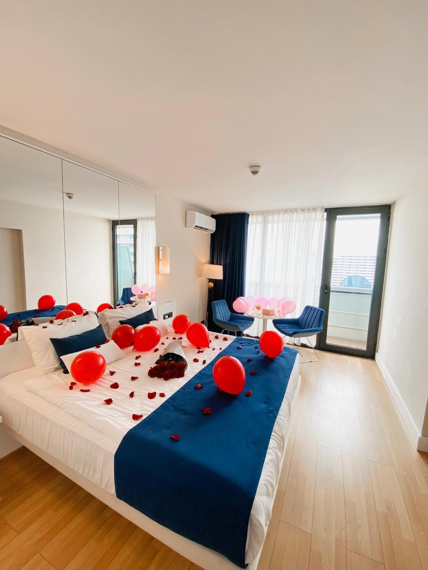 Luxury Batumi Hotel Экстерьер фото
