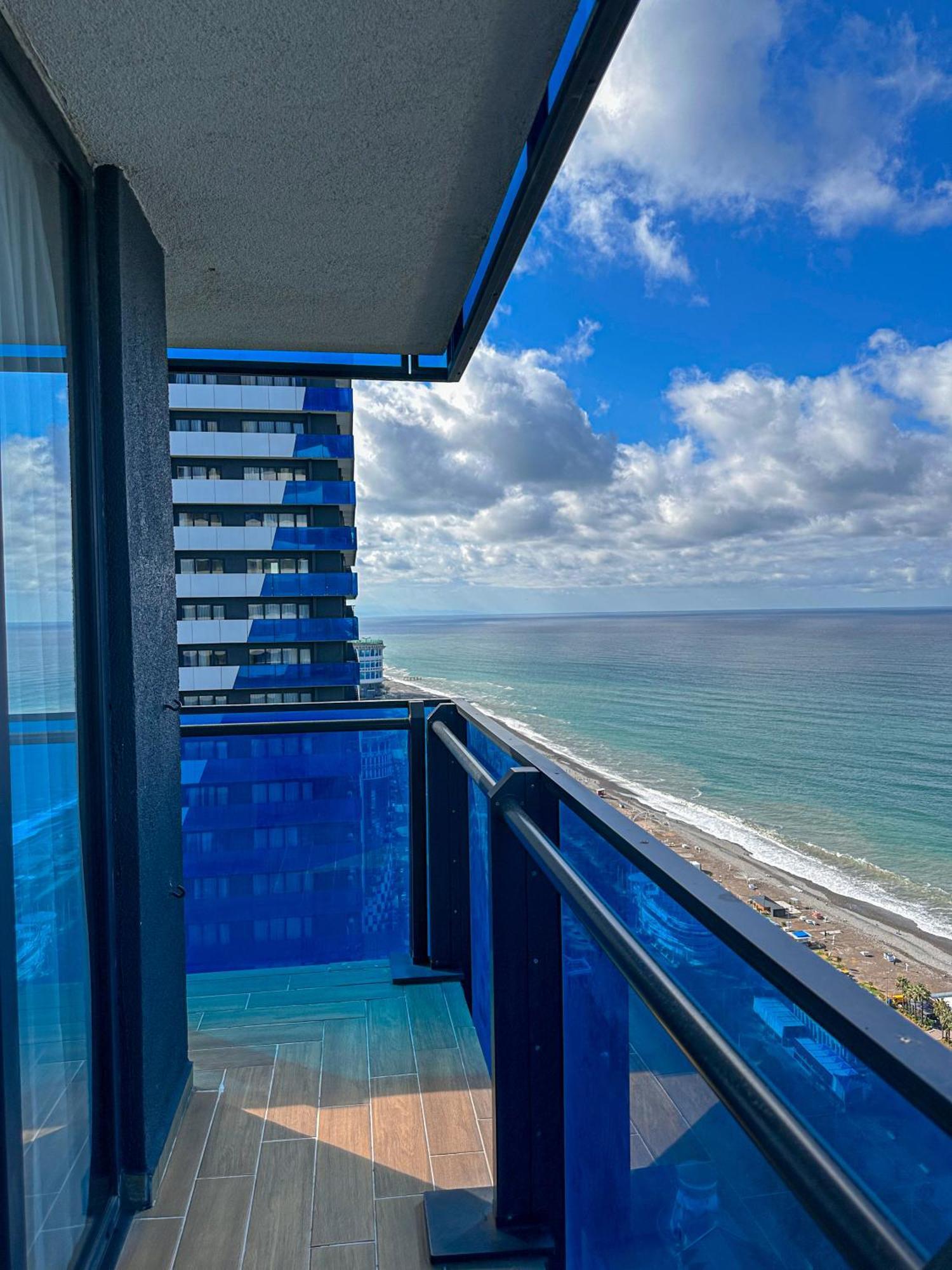 Luxury Batumi Hotel Экстерьер фото