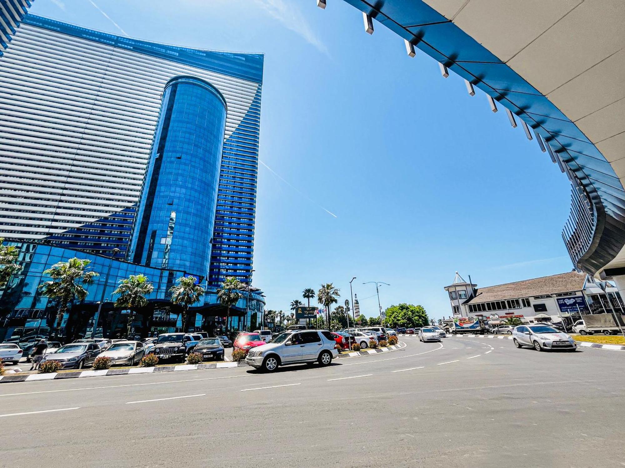 Luxury Batumi Hotel Экстерьер фото